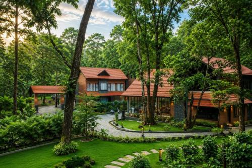 Irinjalakuda Bed & Breakfast | Athirapilly Fernvalley Resort