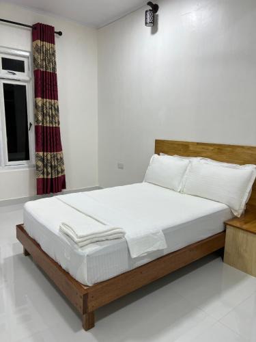 Manadhoo House | Athireege