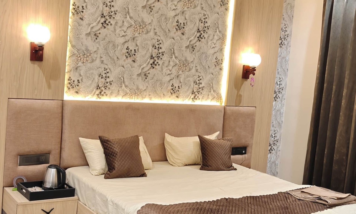 Hisar Hotel | ATITHI