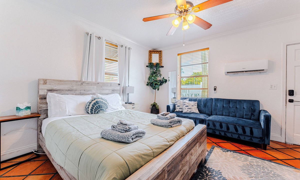 Delray Beach Apartment | Atlantic Ave Home away from Home
