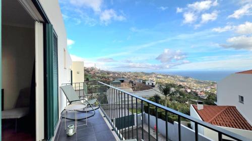 Estreito de Camara de Lobos House | Atlantic Breeze