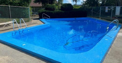 East Wareham Hotel | Atlantic Motel