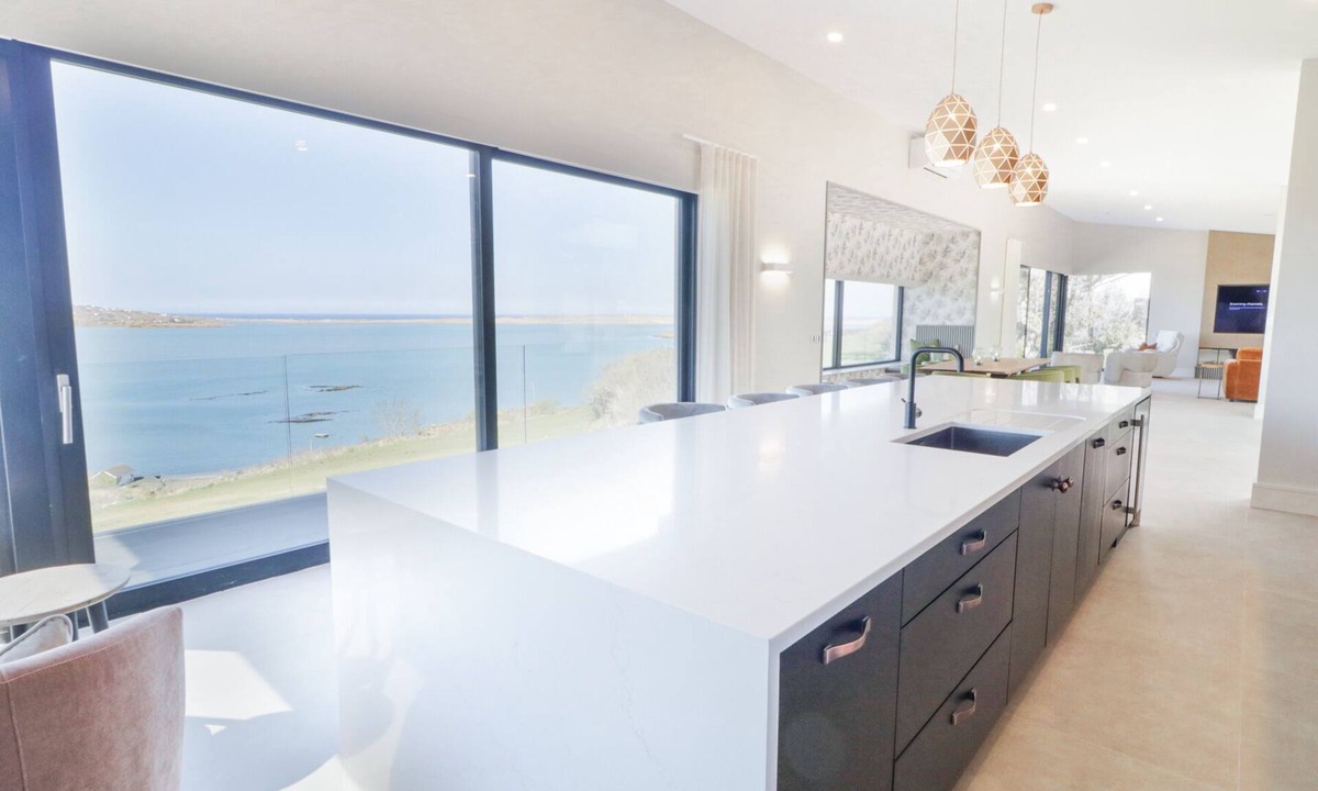 Donegal Cottage | Atlantic Sea Breeze