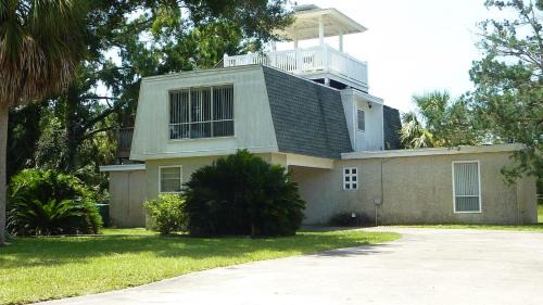 Jekyll Island House | Atlantic Tabby