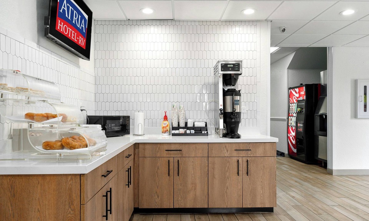 McGregor Hotel | Atria Hotel and RV McGregor