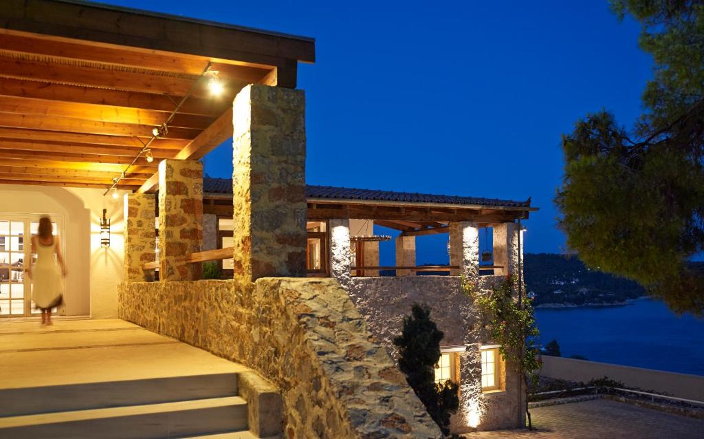 Agia Paraskevi Hotel | Atrium Hotel