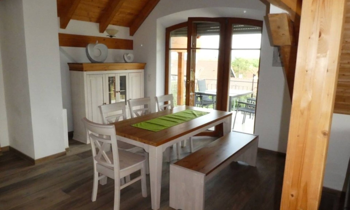 Schondorf am Ammersee Apartment | Attic apartment - Ferienwohnungen Werner