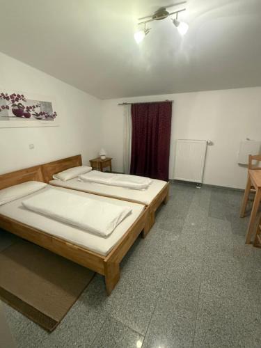 Halstenbek Hotel | Attika Hotel