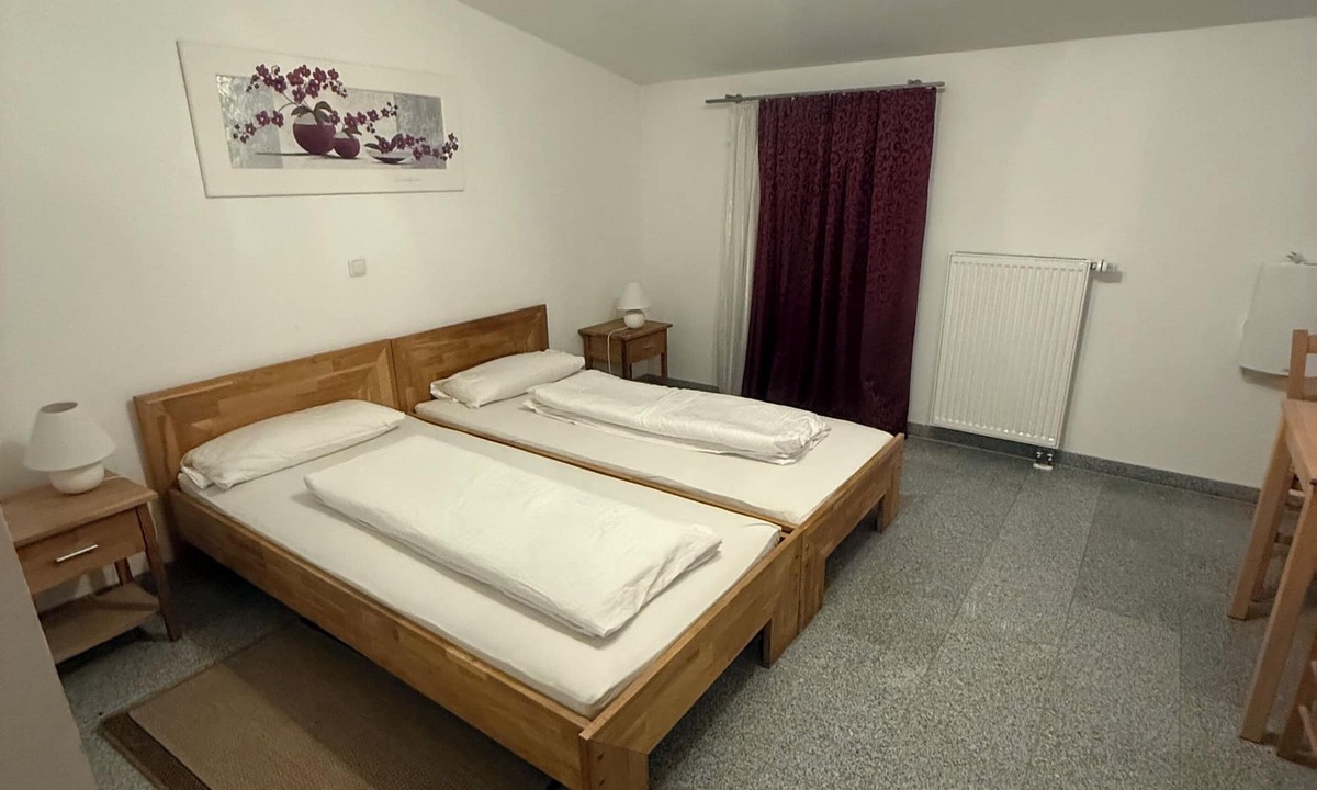 Halstenbek Hotel | Attika Hotel