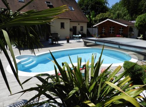 Fleury-en-Biere Bed & Breakfast | Au Pré Fleury