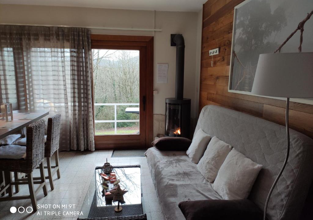 Waulsort Ski Chalet | Au repaire des écureuils