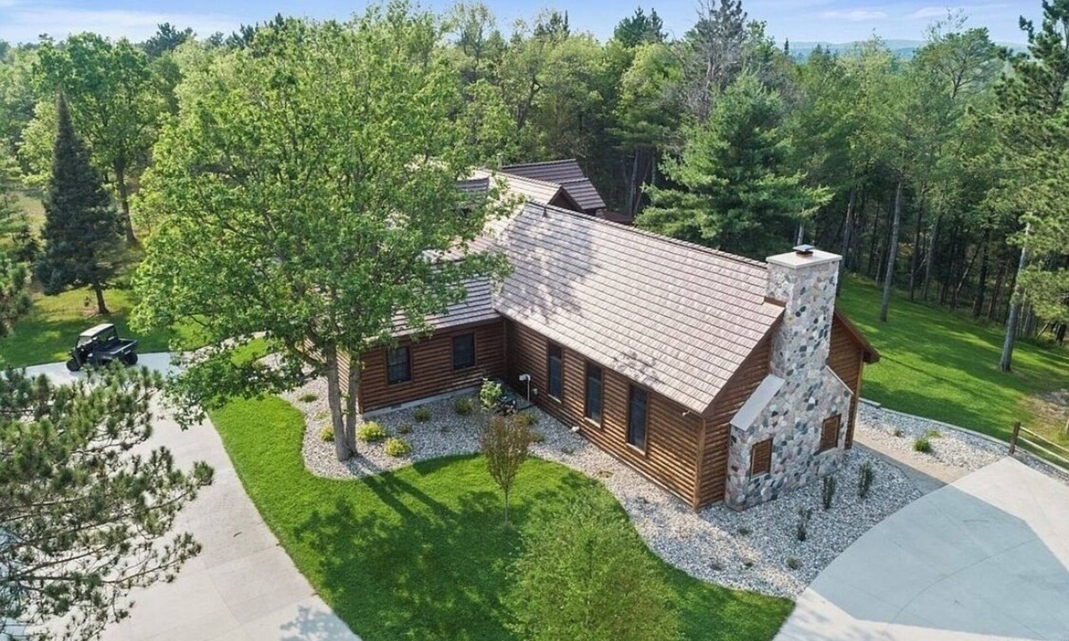 Grayling House | Au Sable River Holy Waters Estate