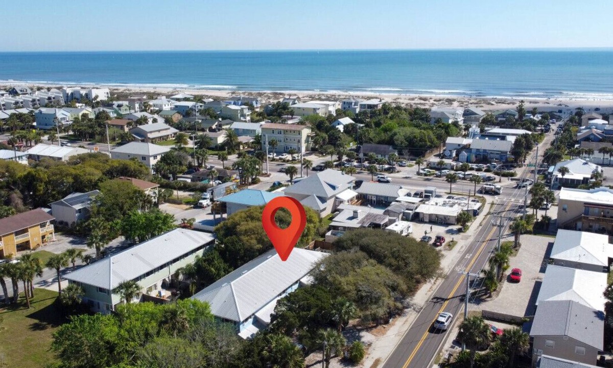 St. Augustine Beach Villa | Auberge Chic -Verdure: Perfect beach getaway!