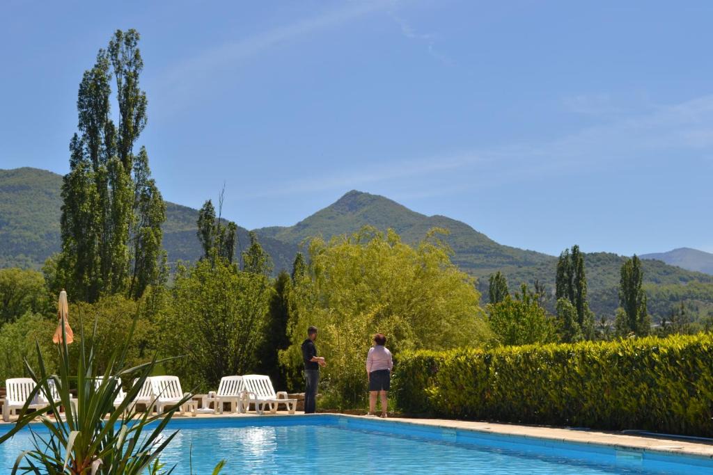 Bourdeaux Hotel | Auberge Les Sibourgs