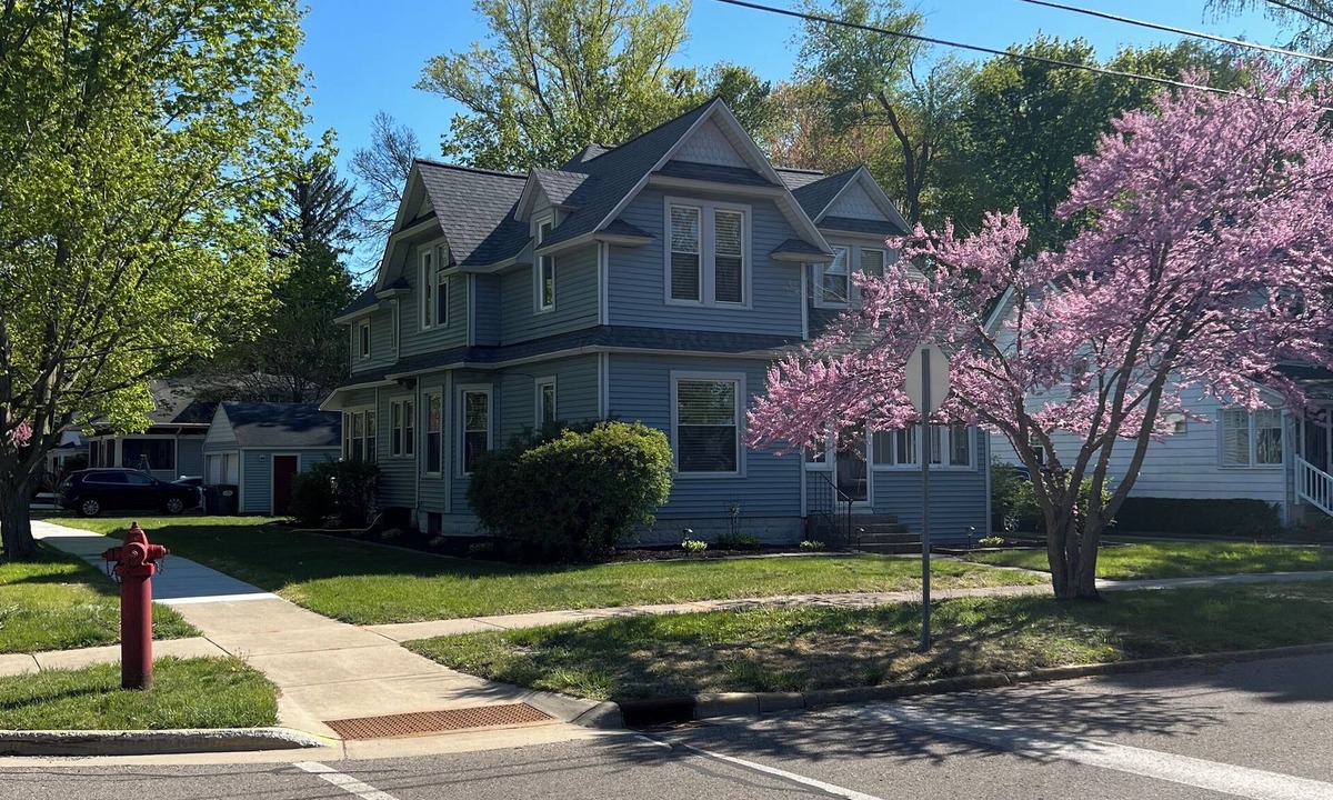 South Haven House | August Weekend Still Available!