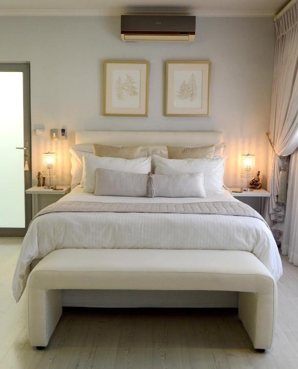 Eldoraigne House | Augusta Palms - White Room