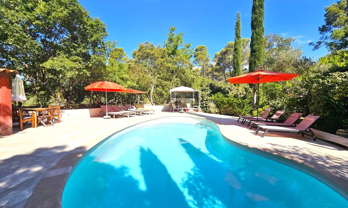Aups House | Aups - Charming Bas de Villa in the heart of nature