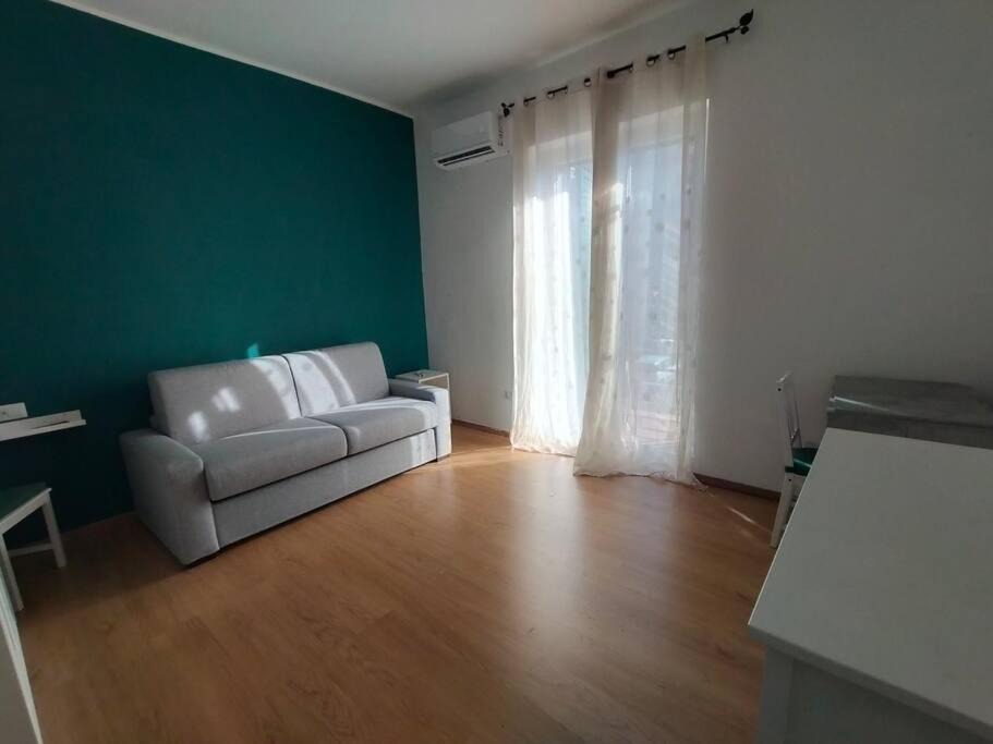 Municipio 3 Apartment | Aura Apartment Bari