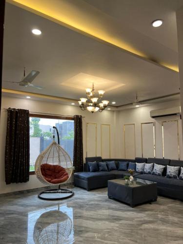 Ghaziabad Villa | Aura Villa