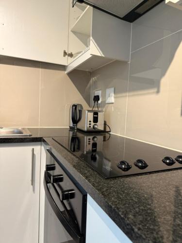 Claremont Apartment | Aurastays