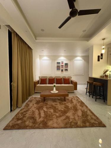 Phase 1 Apartment | Aurelia Stays