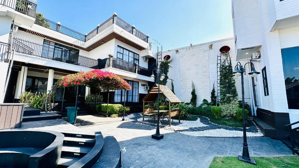 Lembang Villa | Aurora Bliss Villa - Lembang by Your Home