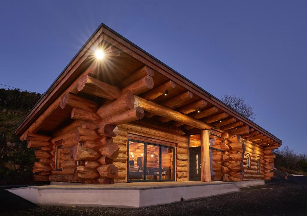 Bushmills Cabin | Aurora North Coast