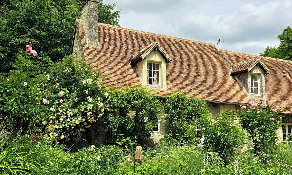 Saint-Jouin-de-Blavou House | Authentic 18th century longhouse in Le Perche