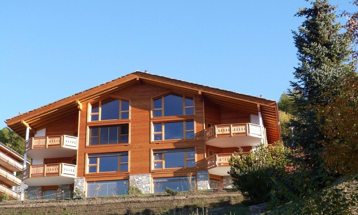 Veysonnaz Apartment | Authentic Apartment With Mountain View