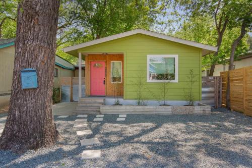 Holly House | Authentic Austin Home with Pool & Big Yard Close to Austin Festivals