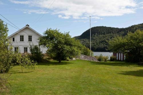 Hurum House | Authentic Cabin On Private Islet In Oslo Fjord
