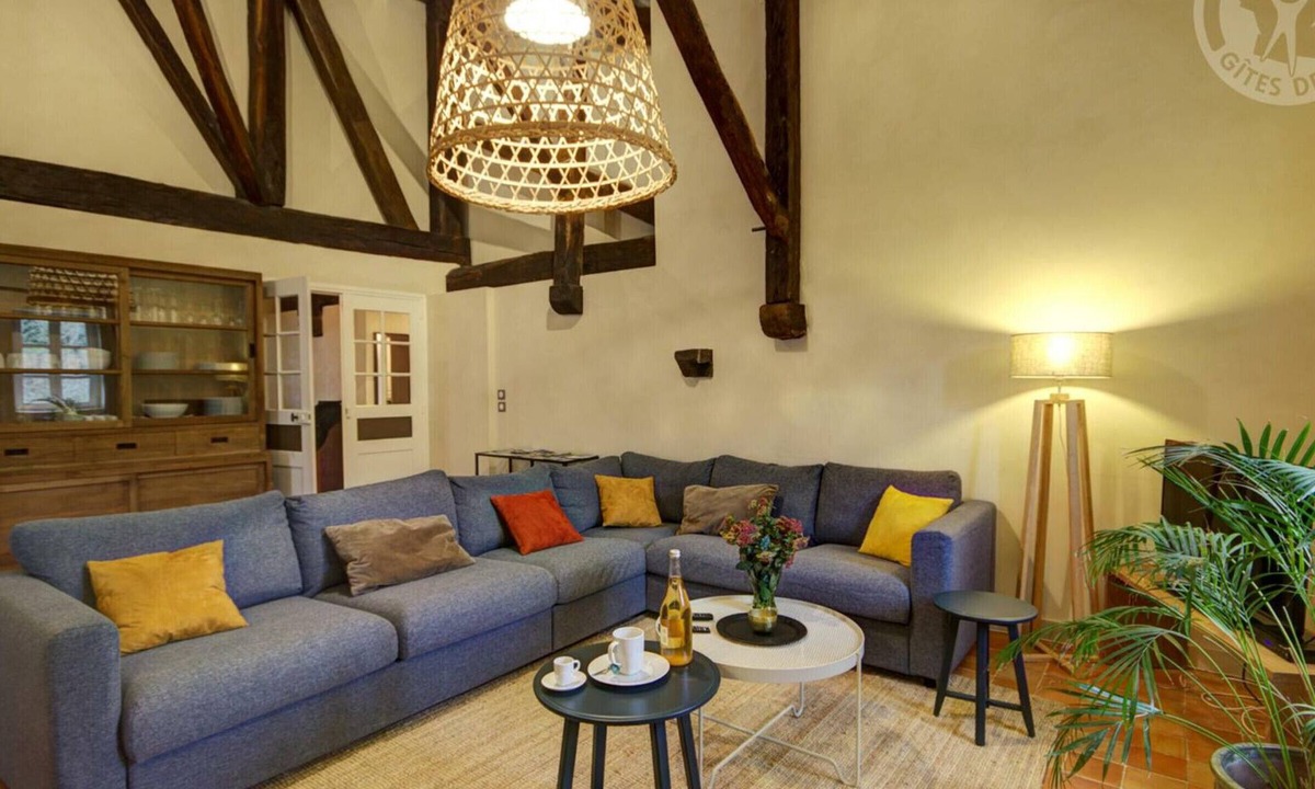 Sainte-Croix-en-Jarez Cottage | Authentic cottage in Pilat Park, pets allowed