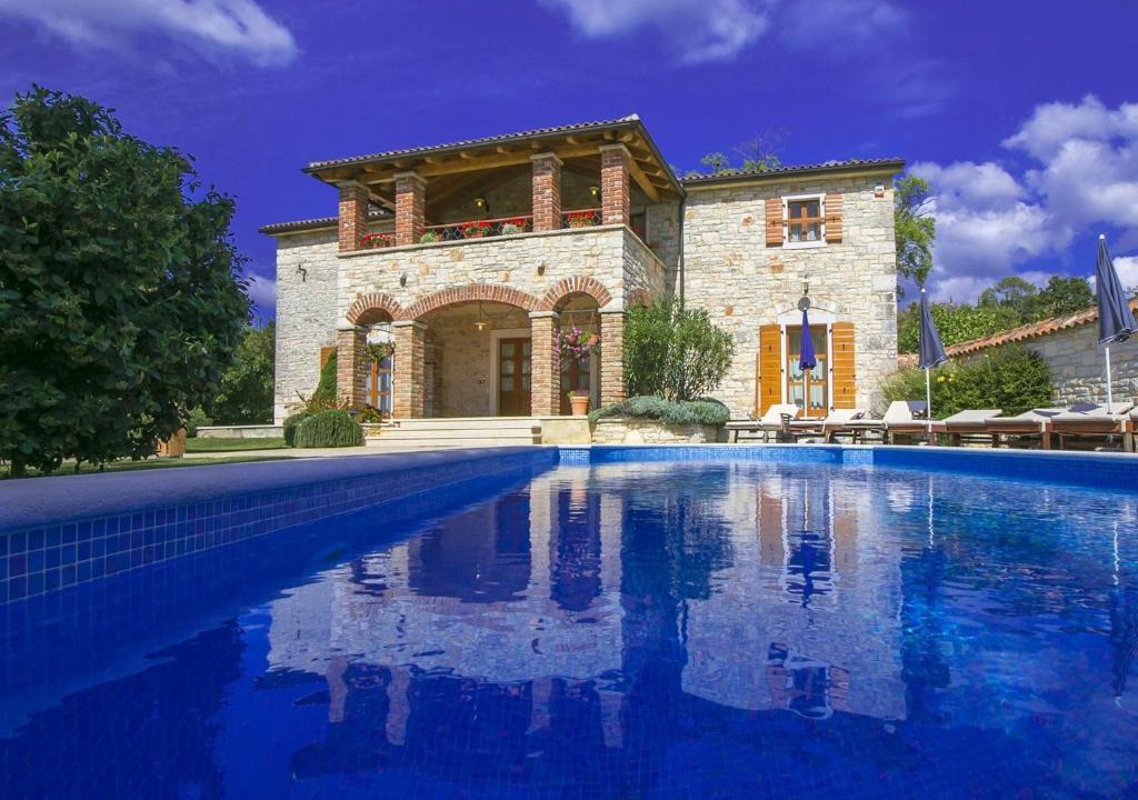 Baderna Villa | Authentic Istrian Villa in Baderna with Swimming Pool