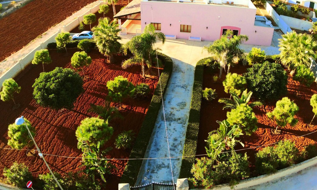 Posto Rosso Villa | AUTHENTIC MEDITERRANEAN VILLA 100 M. FROM THE IONIAN SEA NEAR GALLIPOLI & LEUCA