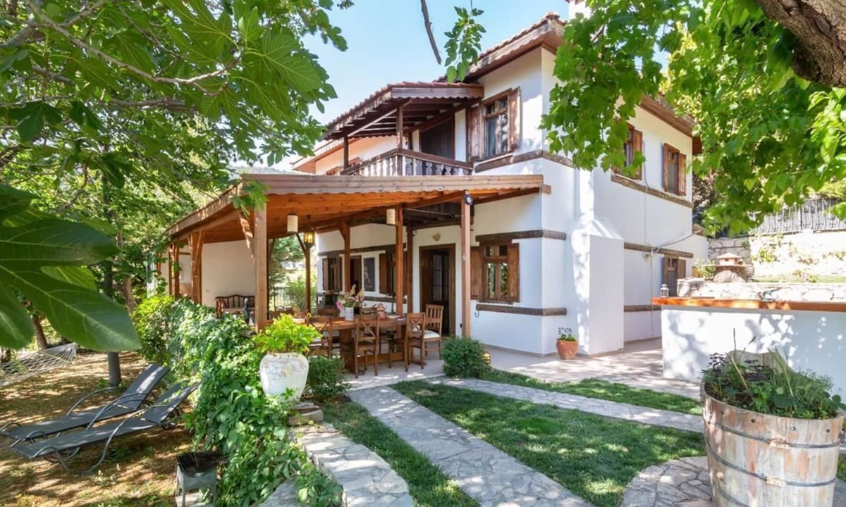 Islamlar Villa | Authentic villa with private pool in nature
