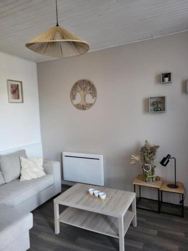 Cromac House | AUX ABORDS DU PoT BOUILLANT