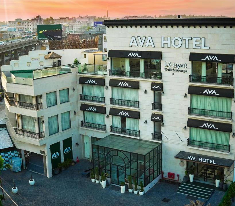 Zirakpur Hotel | AVA Hotel Chandigarh Zirakpur
