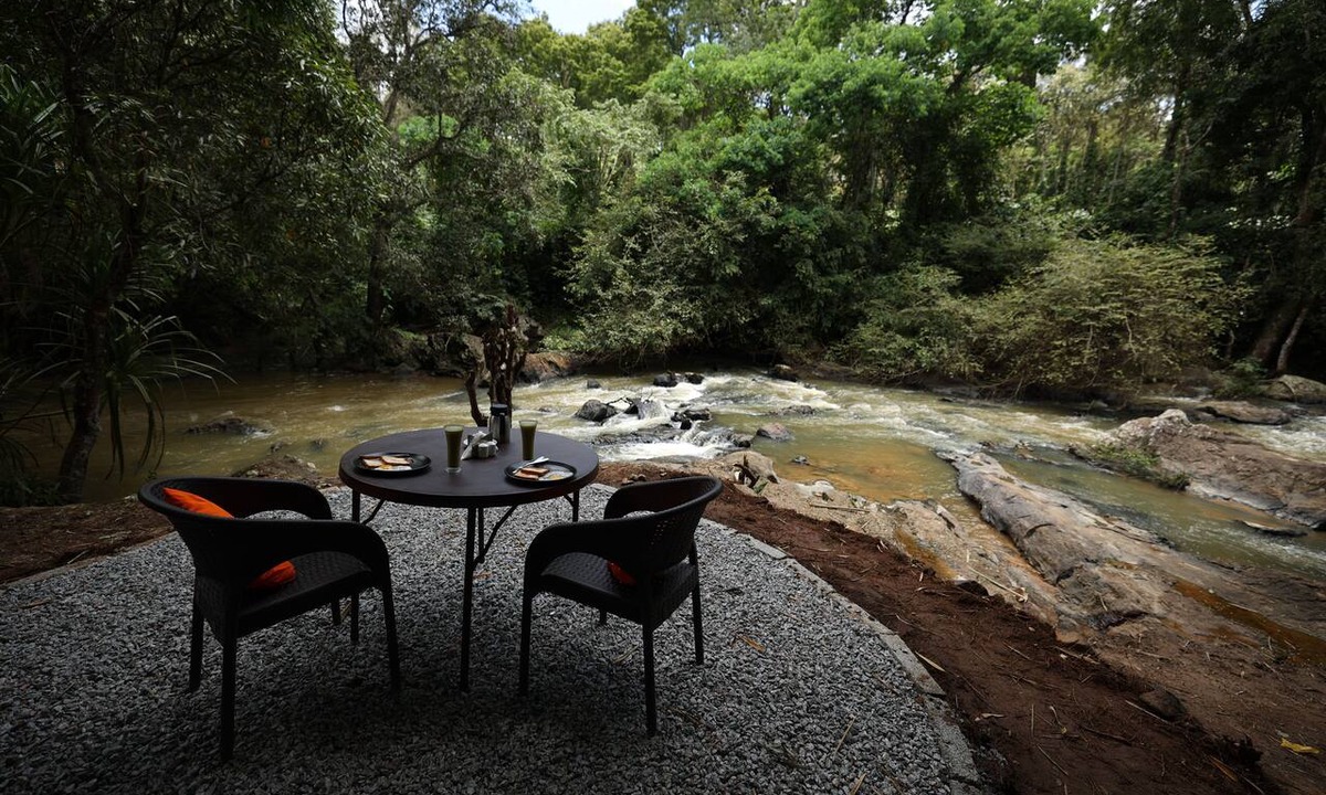 Virarajendrapet Hotel | Avadale Coorg Stag - Groups Not Allowed