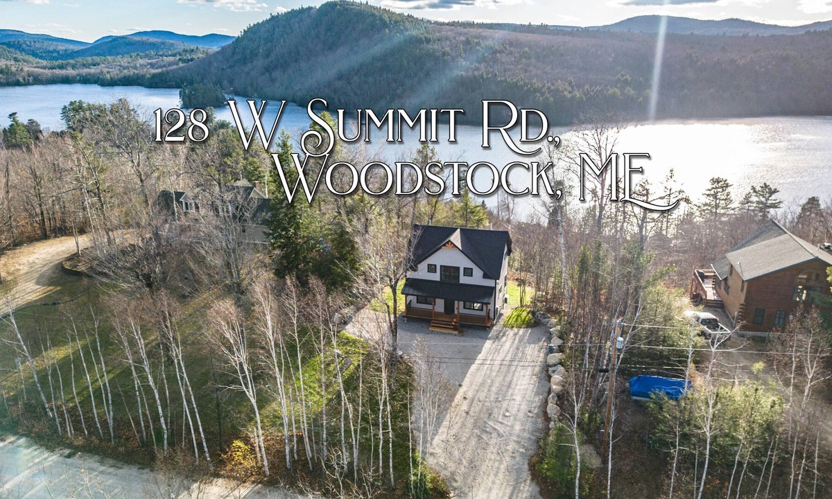 Bryant Pond Cottage | Available for full Winter! Stunning Lake and Mountain views, 4 bed, 3.5 bath