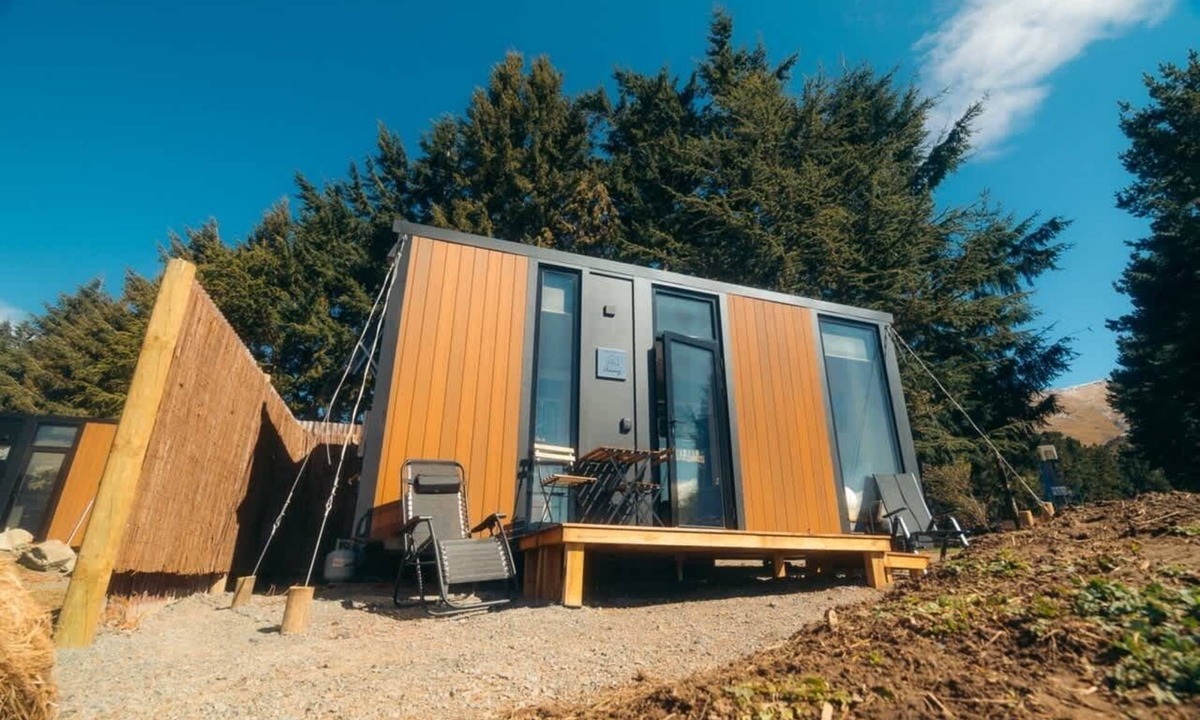 Mackenzie Country House | Avalanche Creek Cabin by Tiny Away
