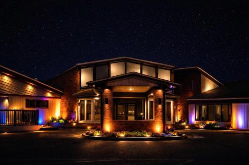 Lake Hallie Hotel | Avalon Hotel & Conference Center
