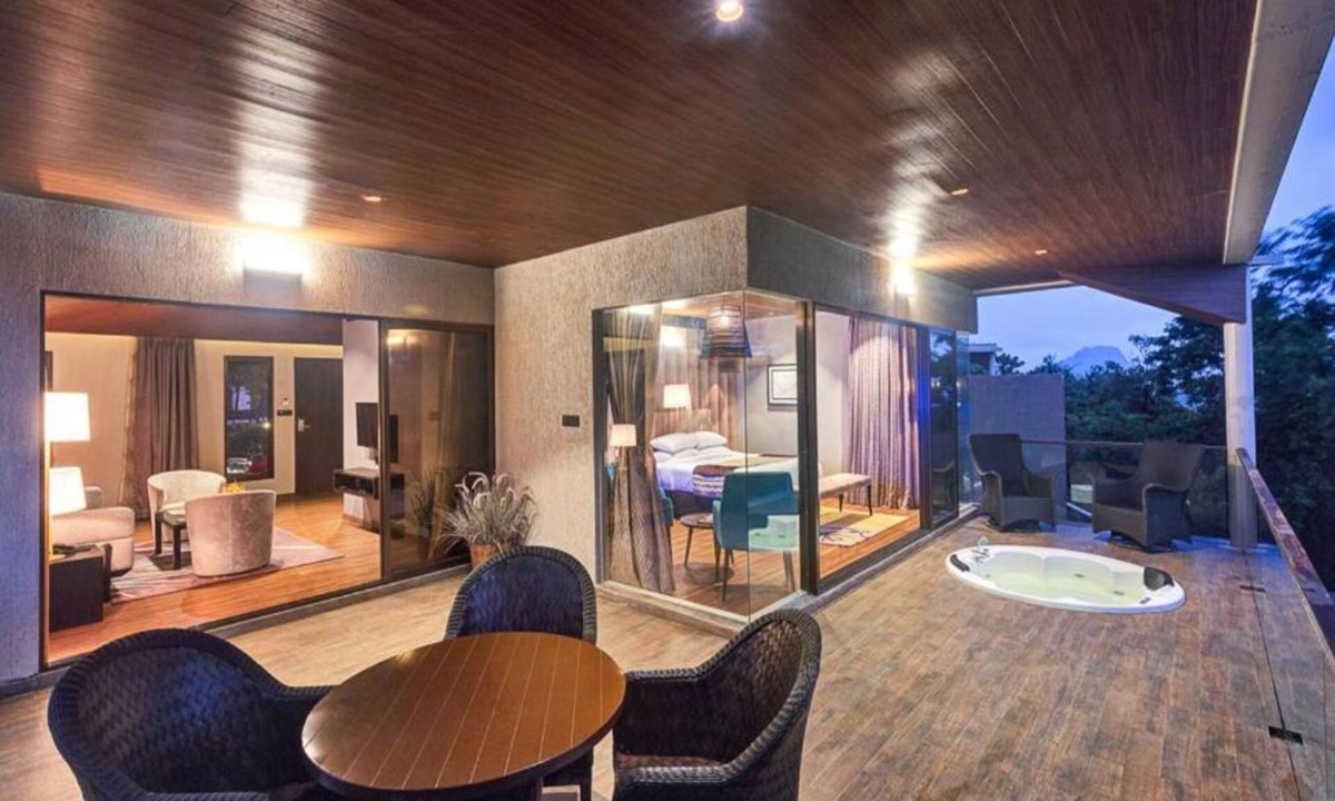 Aamby Valley City Hotel | Aveda Suites at Aamby Valley City