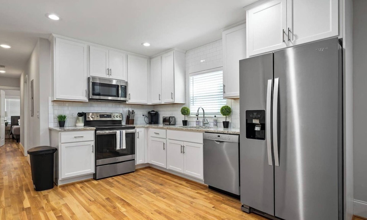 Five Points South Condo | Avenue Quads - Unit 4/King Bed/Convenient Location
