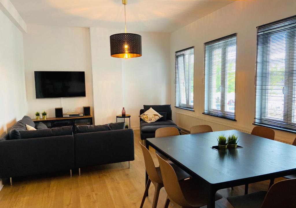 Namur House | Avenue Rops
