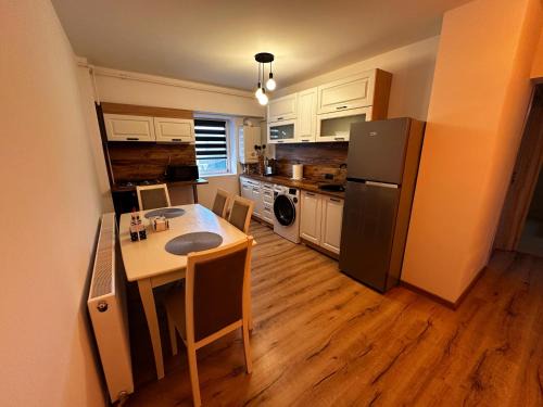 Drobeta-Turnu Severin Apartment | Avg central stay