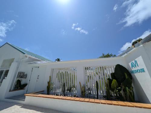 Thoddoo Hotel | Avi Guesthouse