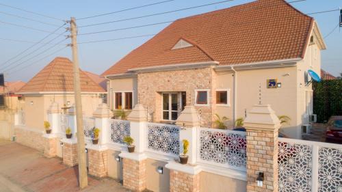 Abuja Hotel | Aviel Suites