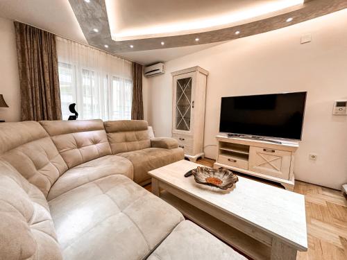 Rozino Apartment | AvR Barka Budva