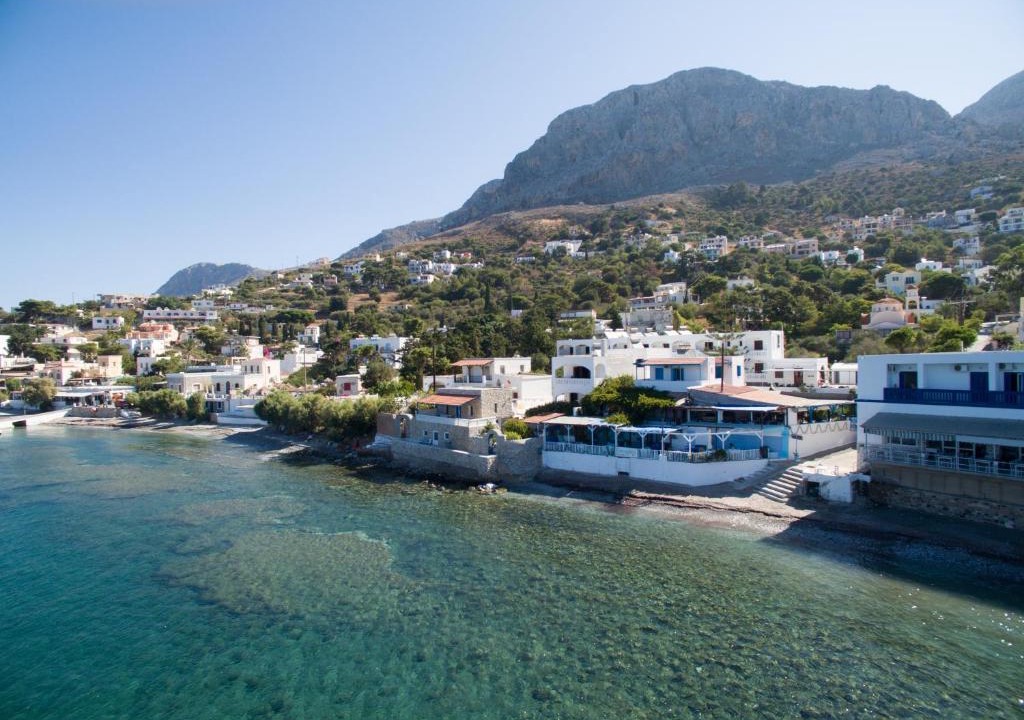 Mirties Hotel | Avra Studios