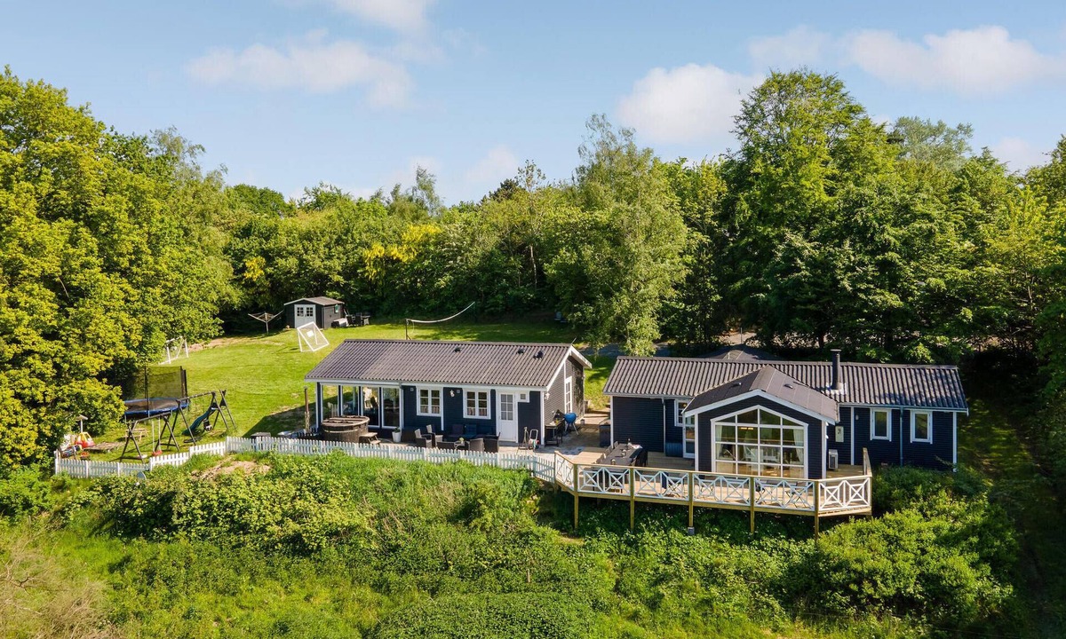Beder Malling House | Awesome home in Malling with sauna